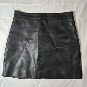 Double Zero Women‎ Black Faux Leather Skirt S
